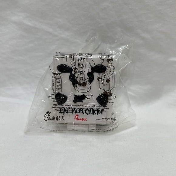 Chi-Fil-A, Complete dental set of 5 - Picture 4 of 12